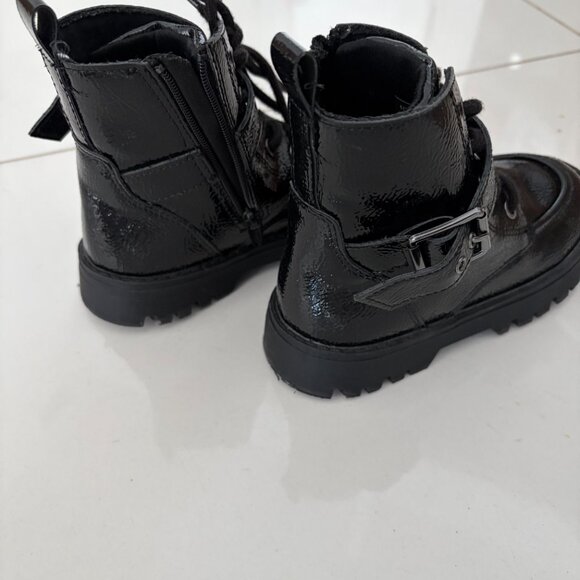 ZARA Kids Black Patent Combat Boots Size EU 23 US size 7 Toddler - Picture 2 of 4